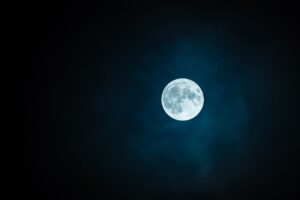 Luna_Pixabay